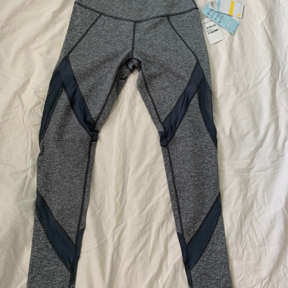 Zella gray leggings.